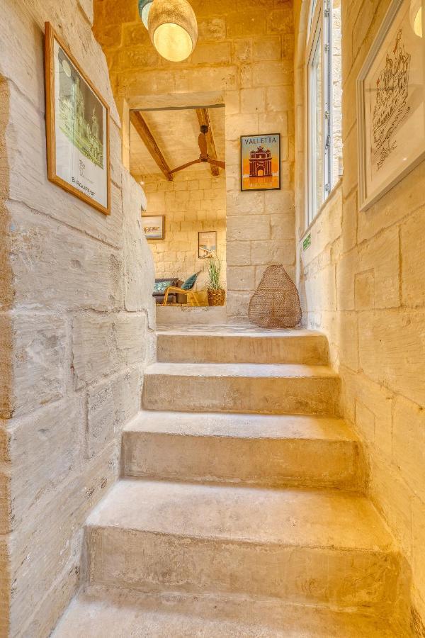 Le Petit Voyage - Chill Out Villa Cospicua Exteriör bild